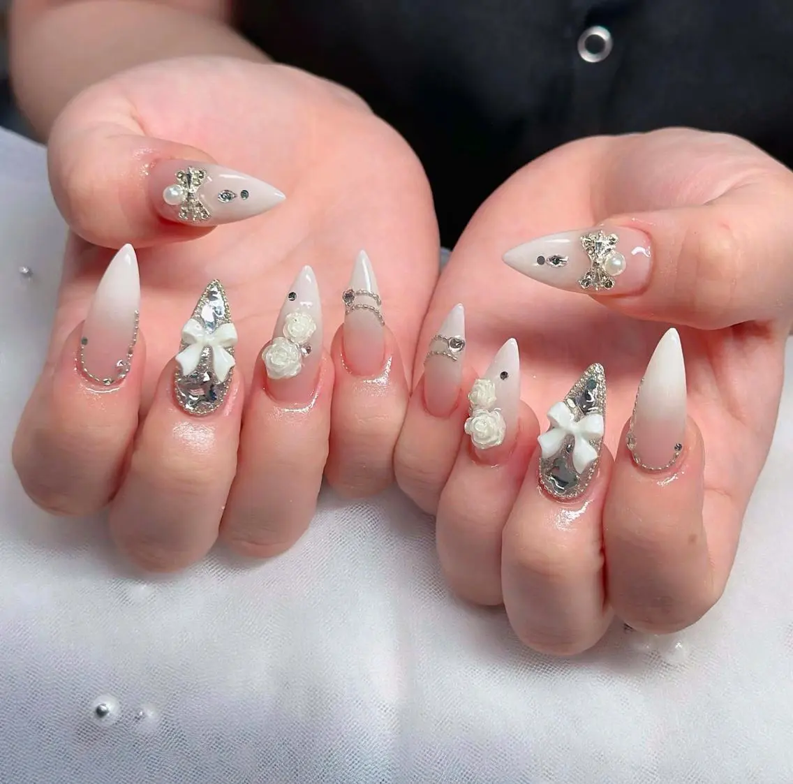 ネイル フレンチネイル ジェルネイル ハロウィン 韓国ネイル マグネットネイル ハンドネイル H.baby Nail Salonのネイルデザイン