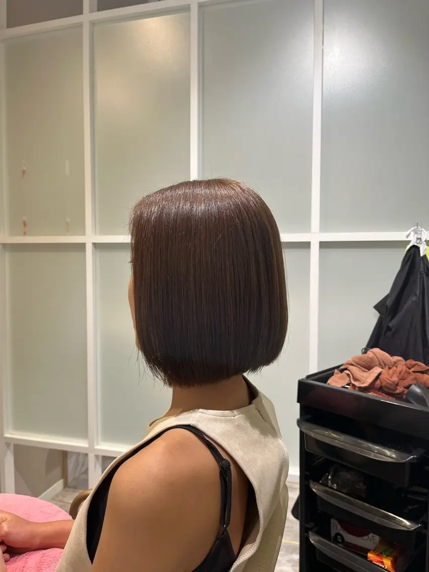 ミディアム カット ヘアカラー トリートメント 艶ボブ🌼 MAHOのヘアスタイル