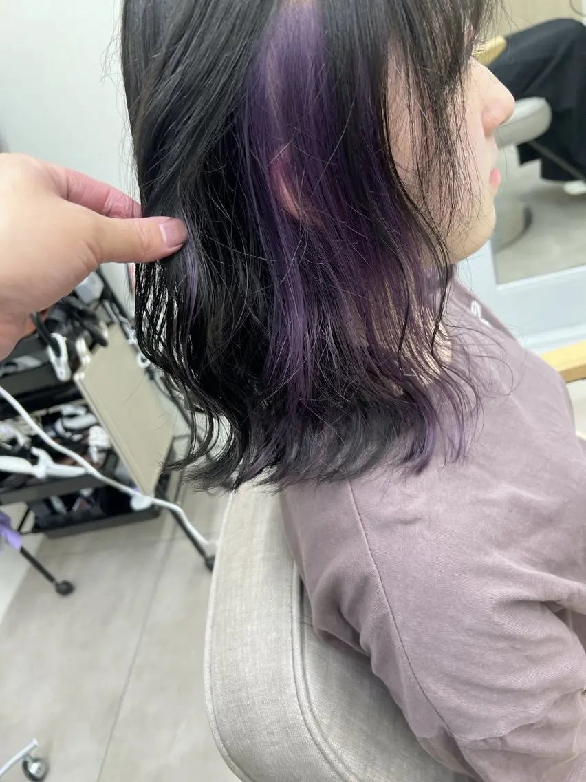 ミディアム カラー インナーカラー ラベンダーカラー メンズ レイヤー ウルフ 弓木啓輔のヘアスタイル