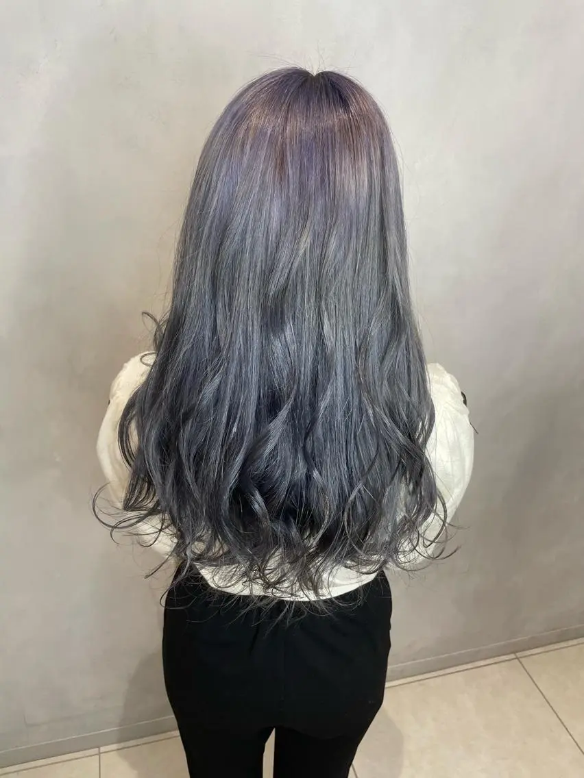 レディースカット+ブリーチ+フルカラーの写真