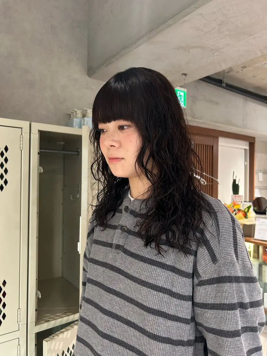 セミロング パーマ セミロングパーマ スパイラルパーマ カット パーマ ayano/パーマ/ 暖色カラーのヘアスタイル
