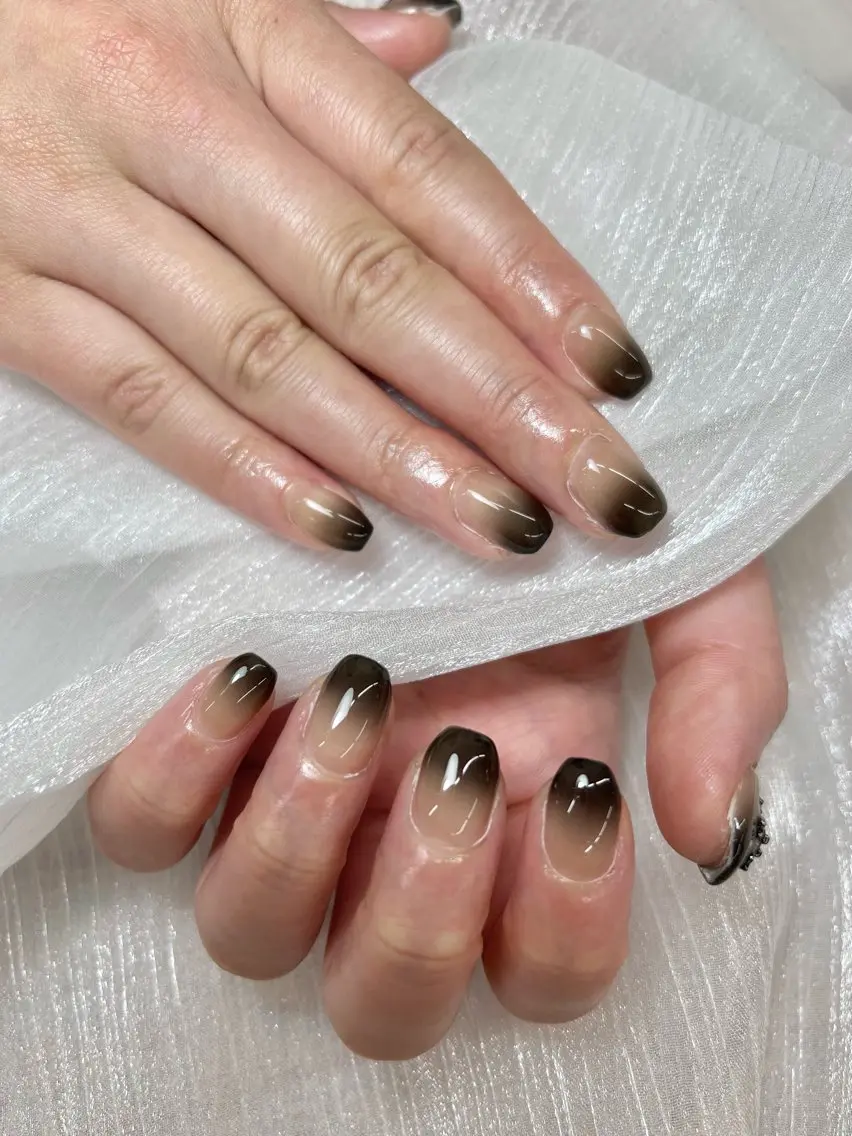 ネイル Tagi Nail 銀座店のネイルデザイン