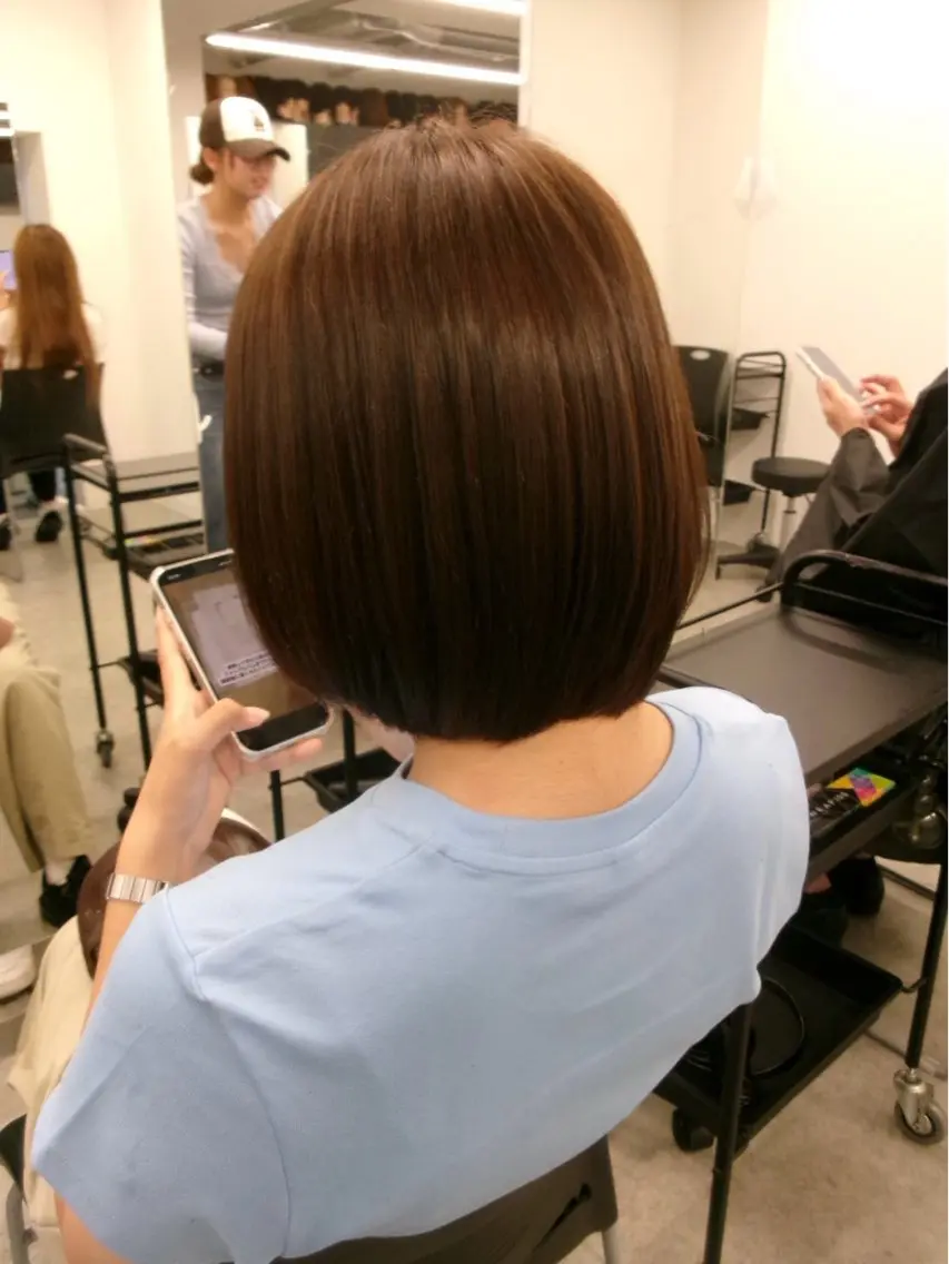 カラー konatsu / 透け感colorのヘアスタイル