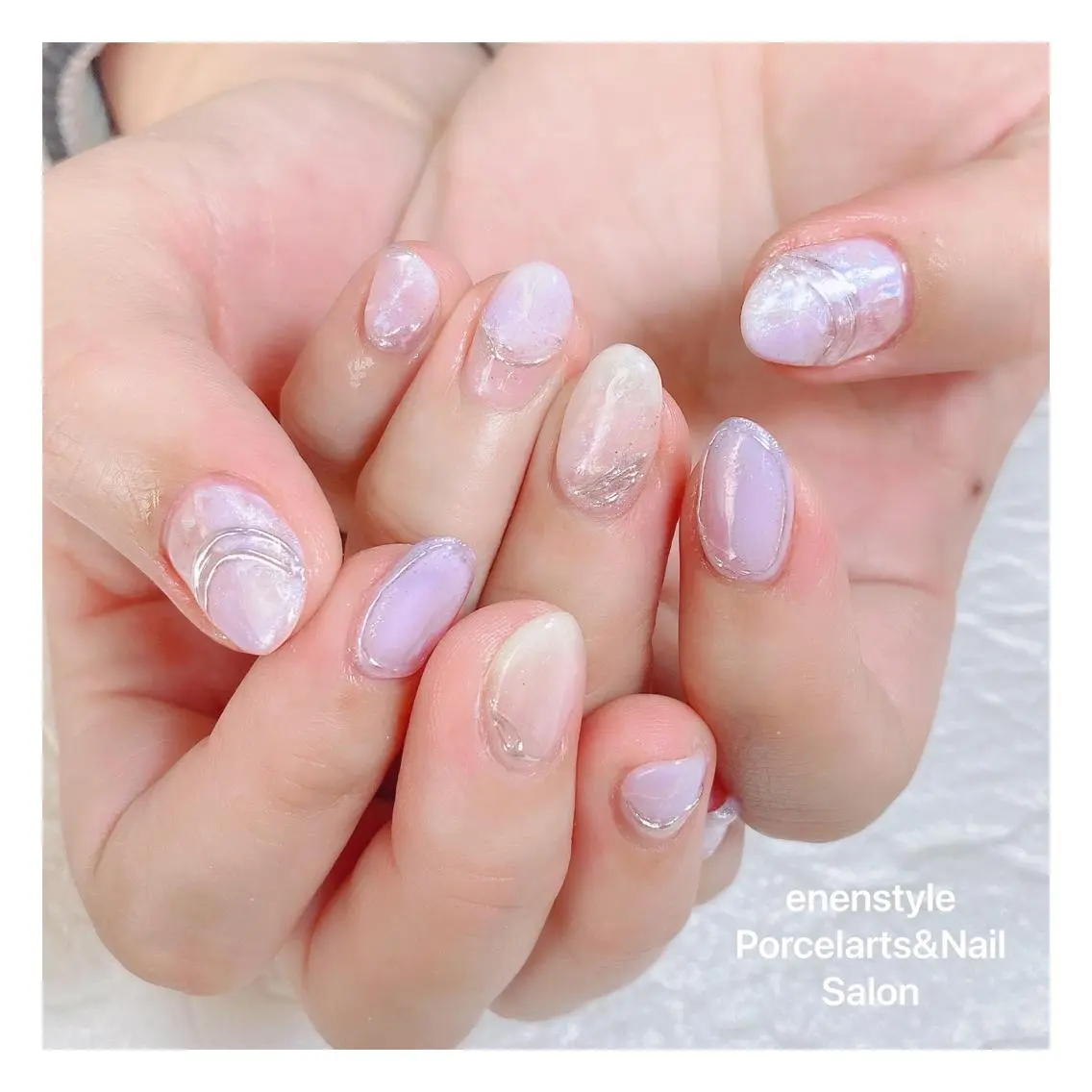 ミディアム ネイル ハンドネイル 🐾enen style 🐾のネイルデザイン