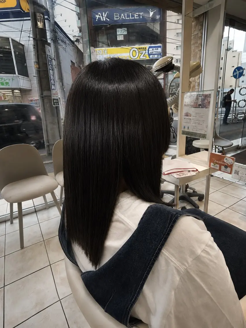 セミロング ヘアカラー 【オール特化】透明感 艶カラーMEI🫧のヘアスタイル