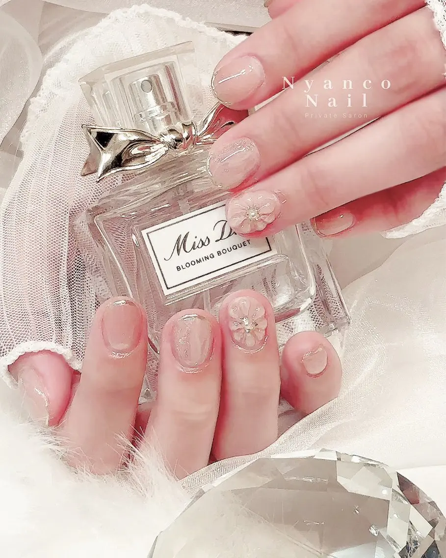 ネイル フラワーネイル フレンチネイル ジェルネイル キラキラネイル 韓国ネイル Nyanco Nailのネイルデザイン