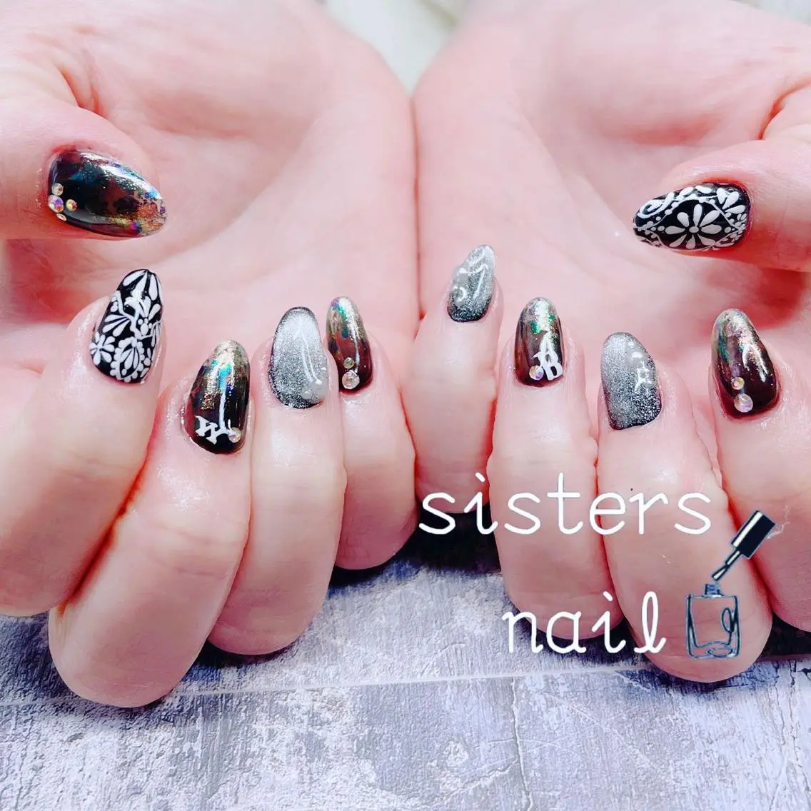 ネイル アートネイル キラキラネイル マグネットネイル ハンドネイル ハンドケア sisters nail.fのネイルデザイン