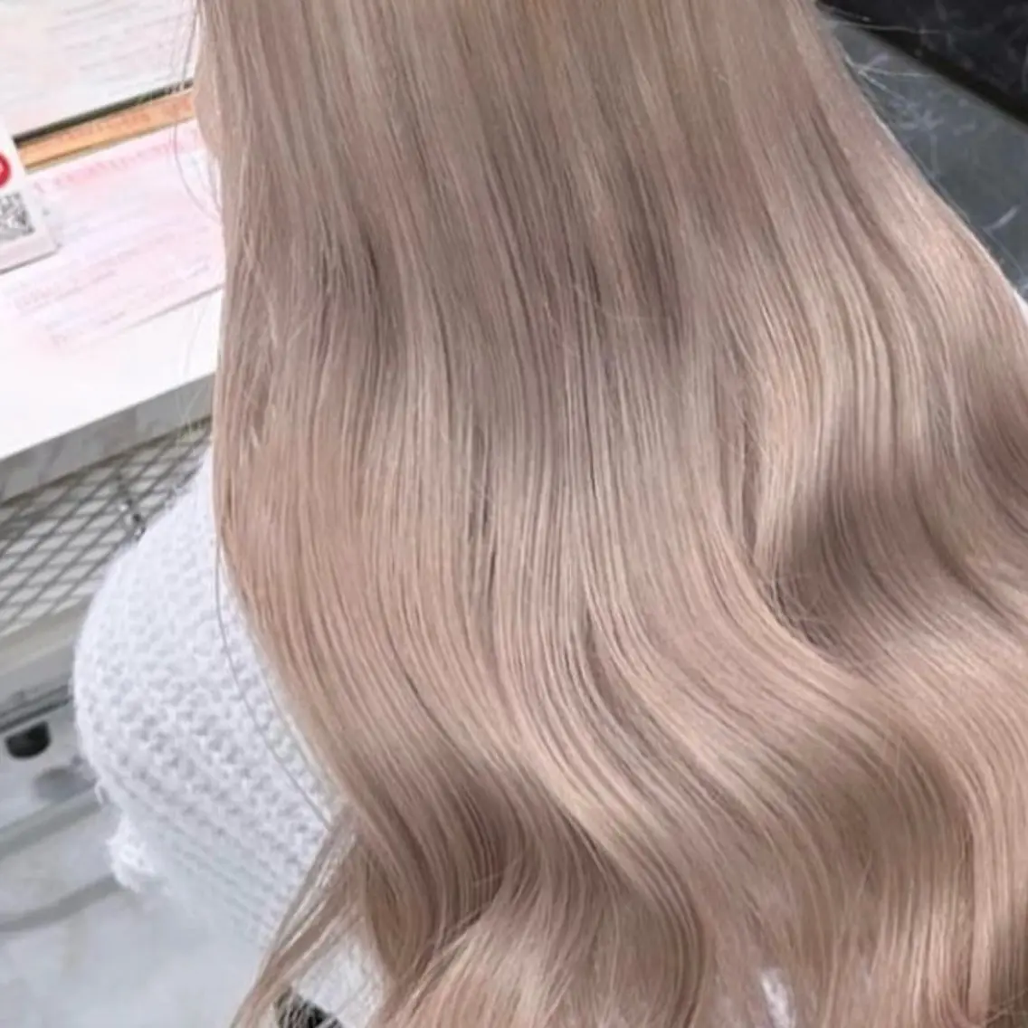ロング カラー ヘアアレンジ メンズ メンズブリーチ メンズハイトーン メンズ韓国風 ベージュカラー ブリーチ ヘアカラー トリートメント 🌟🍒ハイトーン 韓国ヘア/ユウミのヘアスタイル