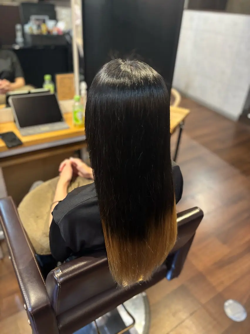 ロング 縮毛矯正 natsumi 🌷のヘアスタイル