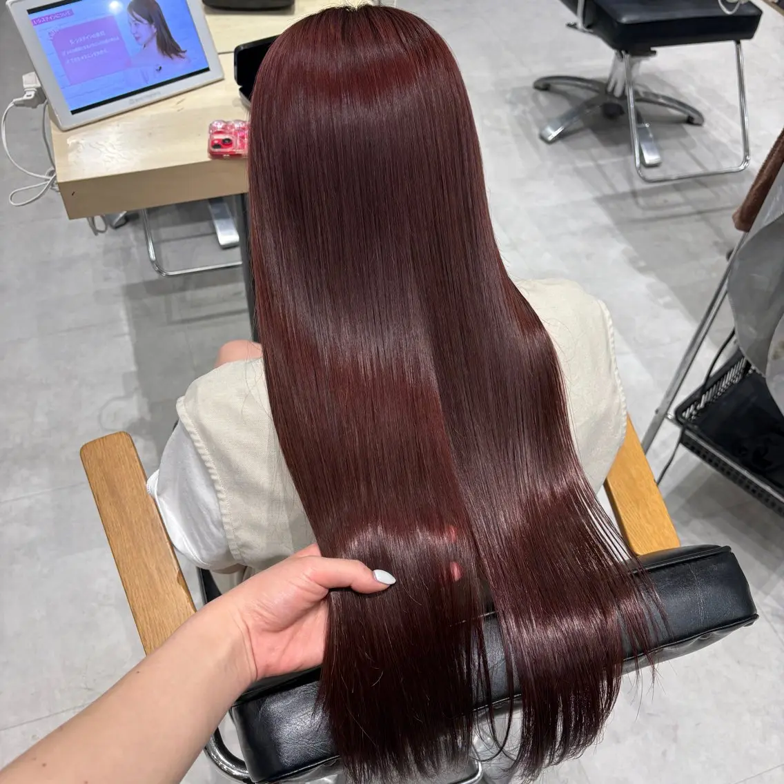 カラー ゆうな🎀 ／SOYON栄のヘアスタイル