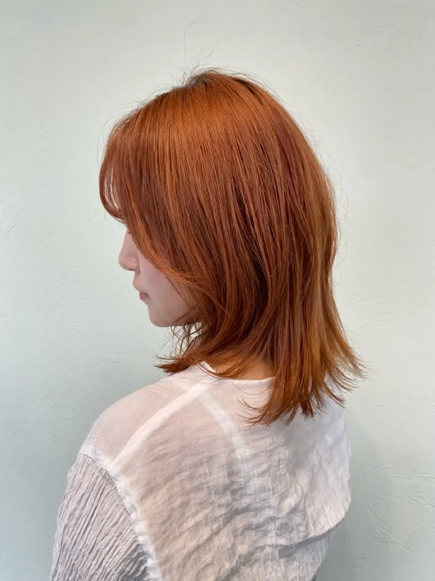 ミディアム ユウリ YURIのヘアスタイル