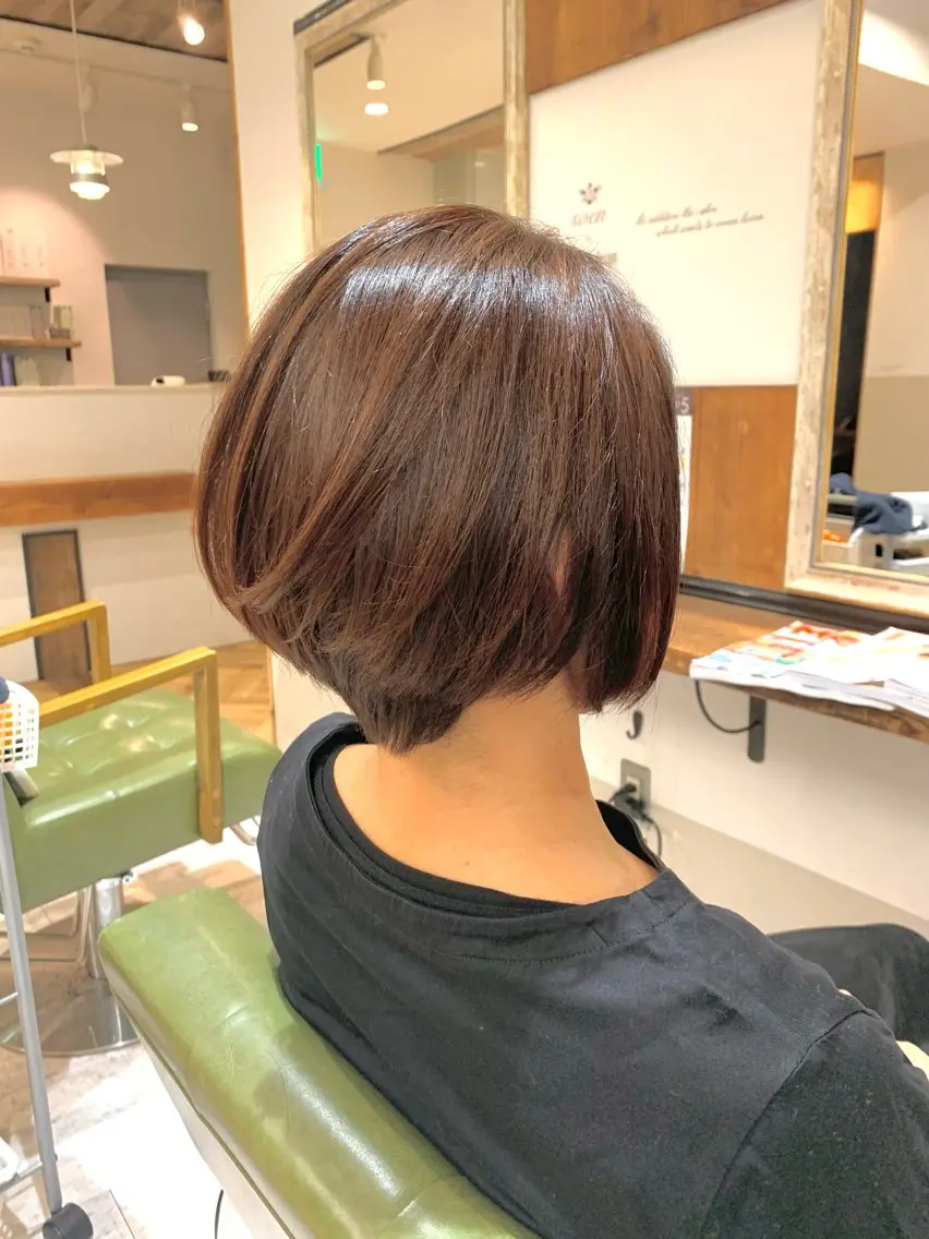 ショート カラー rinrin 天文館のヘアスタイル