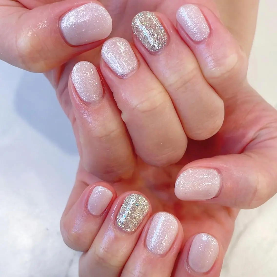 ミディアム ハンドネイル VENUS Nail ★池袋徒歩2分のネイルデザイン