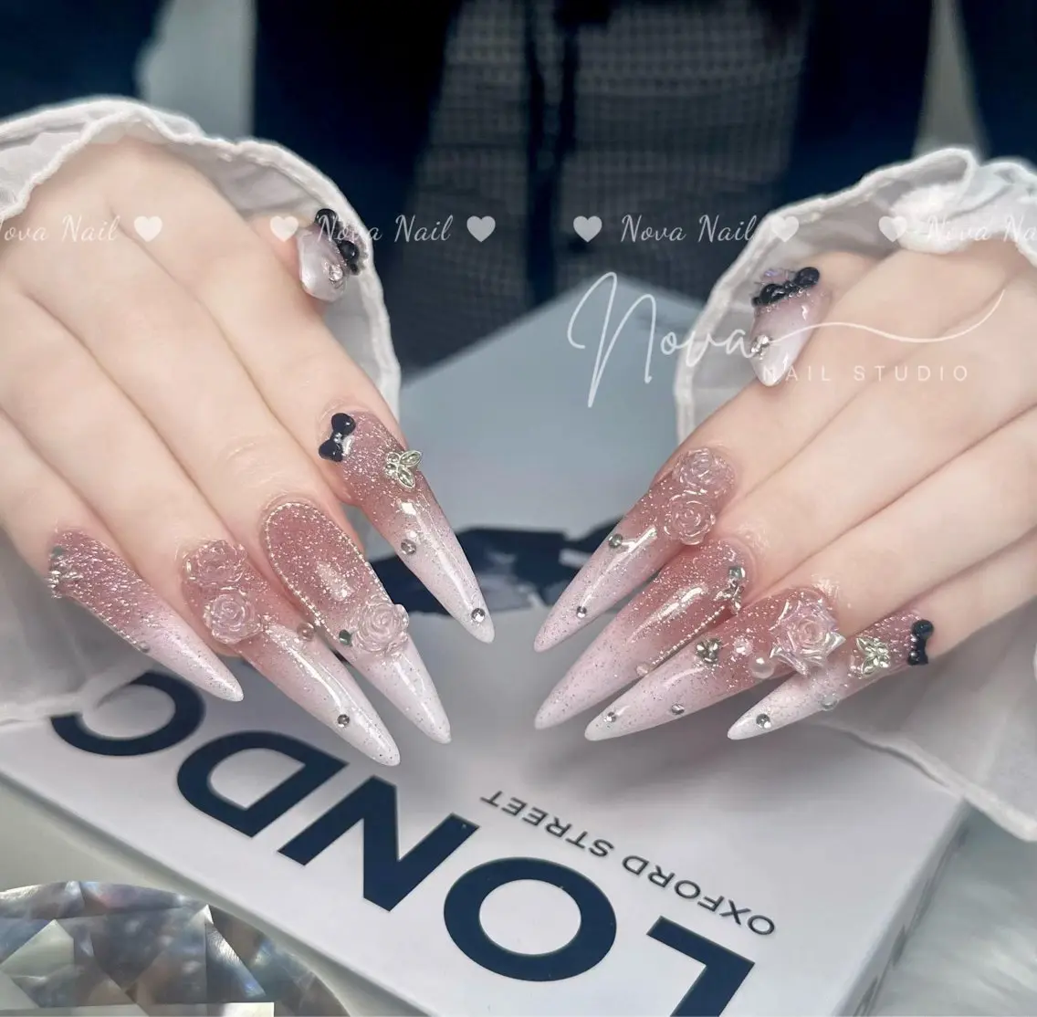 ネイル ハンドネイル ハンドケア Kitty Nail Novaのネイルデザイン