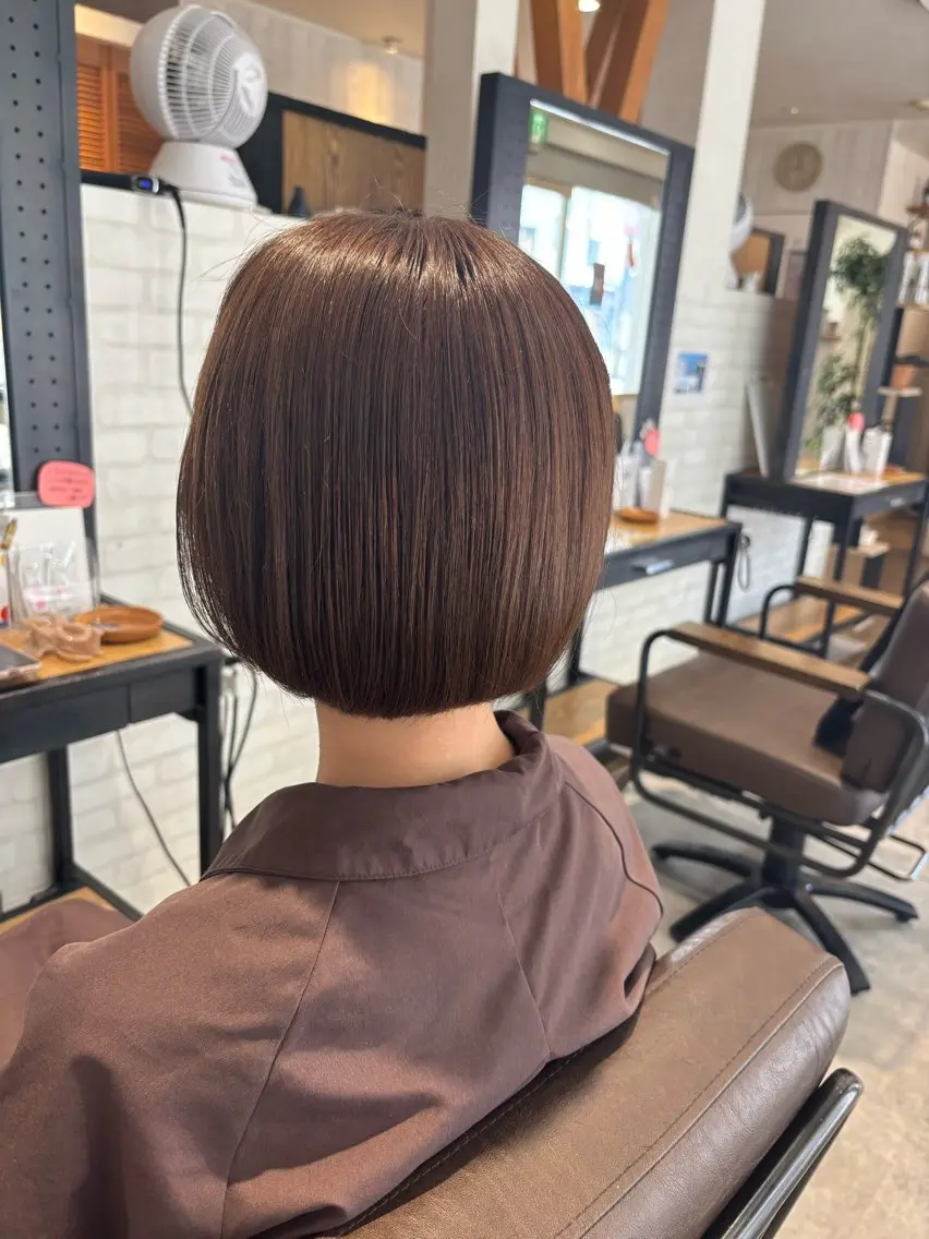 ミディアム カラー ショートボブ ボブ 顔周りカット カット ヘアカラー トリートメント 保谷 菜々美のヘアスタイル