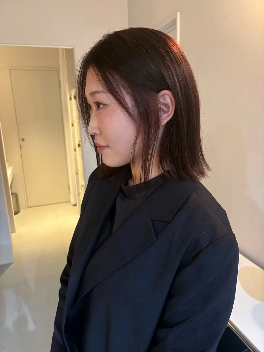ミディアム ヘアカラー 山内 めいのヘアスタイル