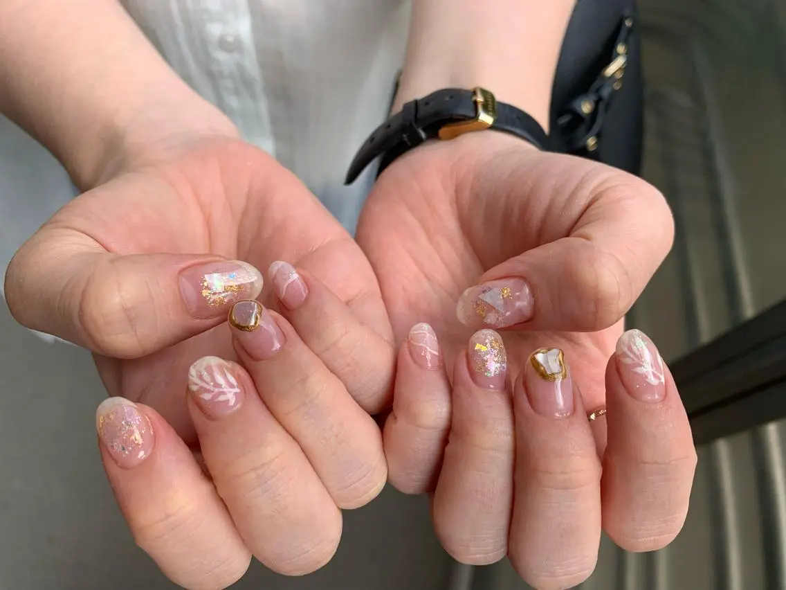 ネイル クリアネイル マキノ ユイのネイルデザイン