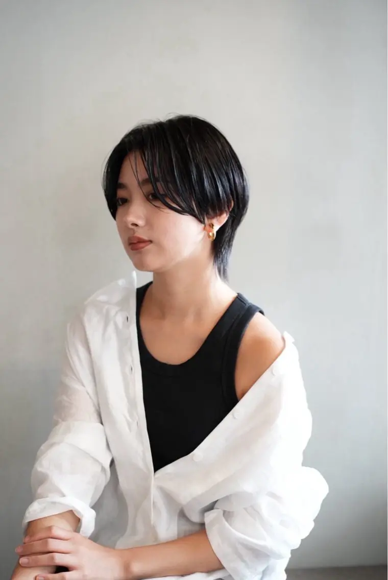 ショート カラー 八幡 空乃のヘアスタイル