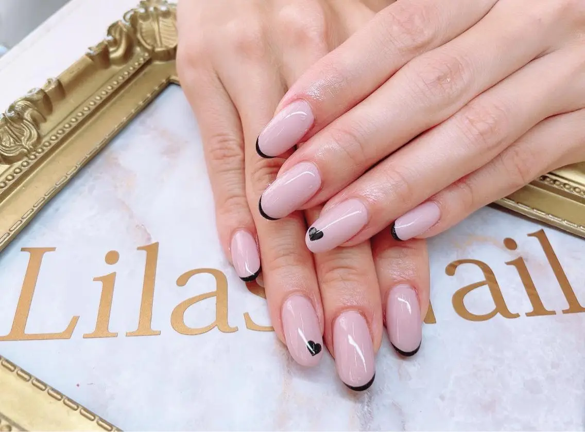 ネイル ジェルネイル ハードジェル ハート キラキラネイル ラメ(グリッター) Lilas Nailのネイルデザイン