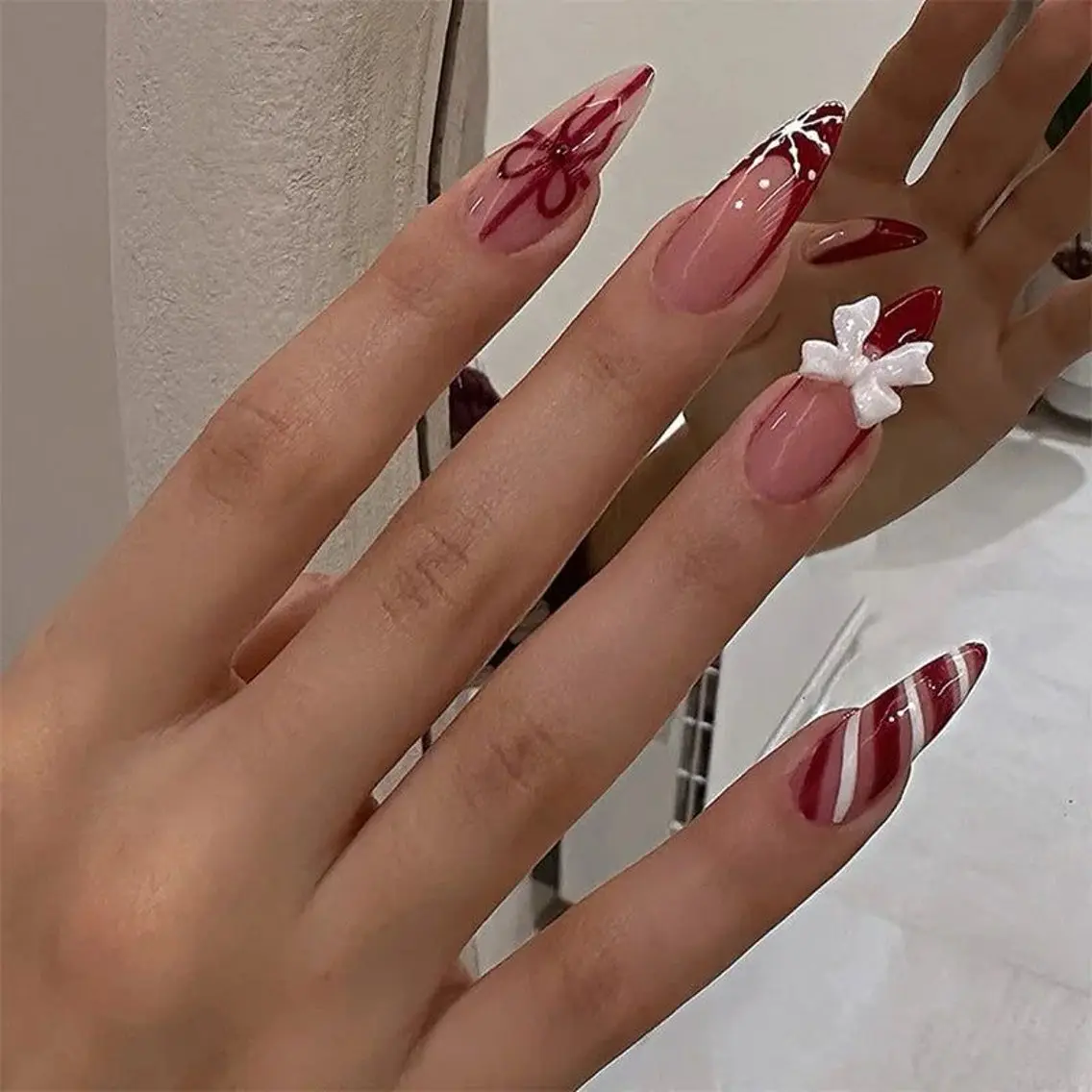 ネイル アートネイル 長さ出し ジェルネイル マグネットネイル ニュアンスネイル ハンドネイル Cloudy Chan 歌舞伎町のネイルデザイン