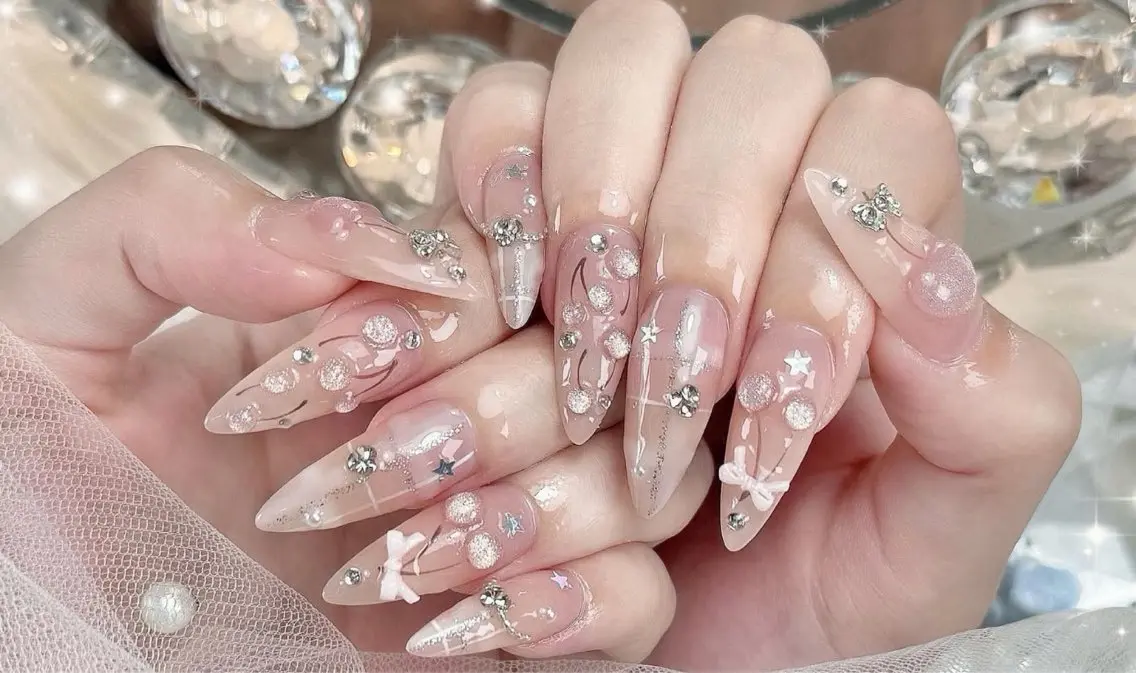 ネイル ハンドネイル REI NAIL1のネイルデザイン
