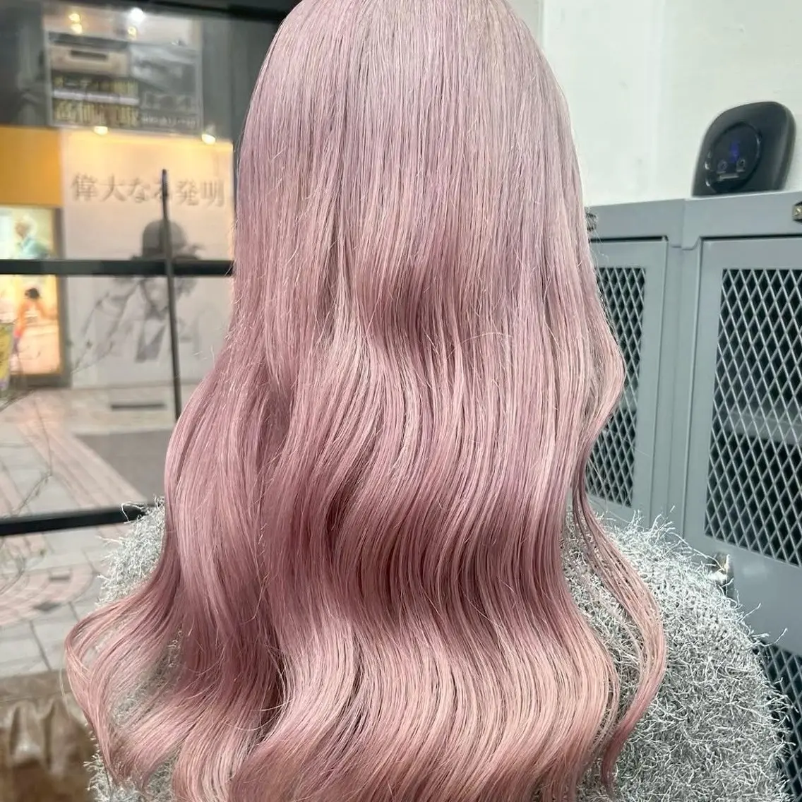 カラー ヘアカラー cashel tokyoのヘアスタイル