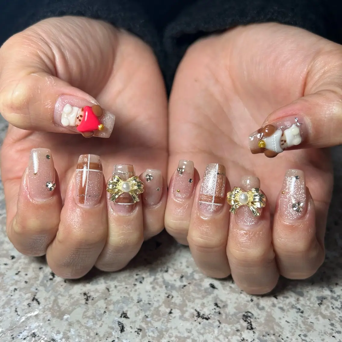 ネイル 持ち込み ハンドネイル nailroom‪ sb‪‪𓈒𓂂𓏸のネイルデザイン