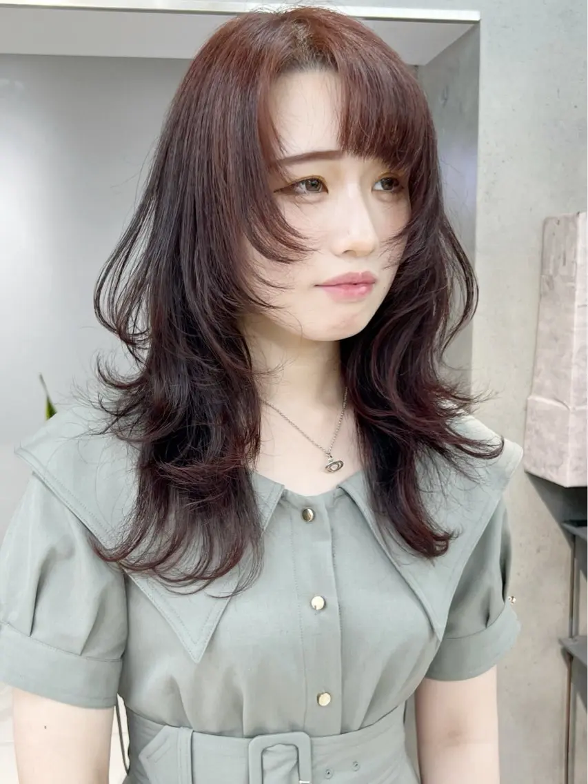 セミロング カラー レイヤーカット カット ヘアカラー トリートメント ウルフ🤍渋谷 🤍Mizukiのヘアスタイル