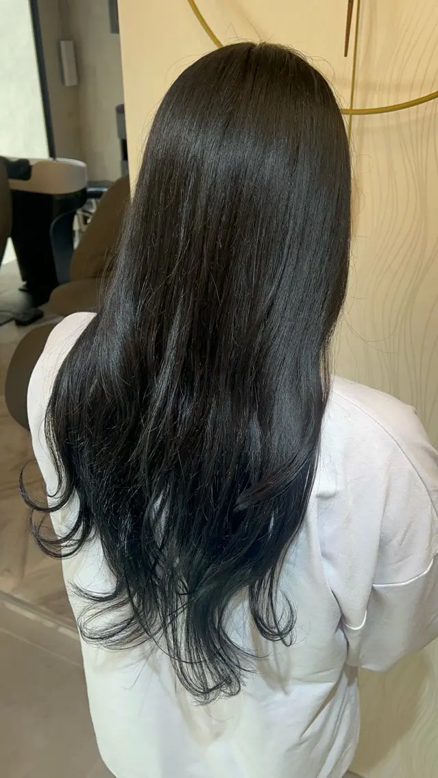 ロング カラー ヘアカラー 💓シールエクステ ルミエールのヘアスタイル