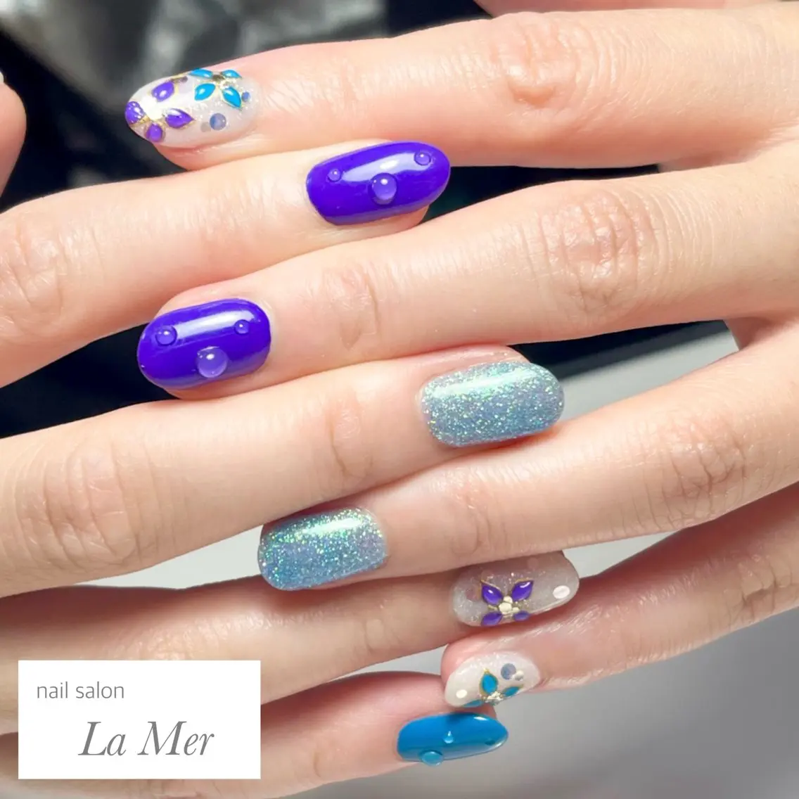 ネイル ブルー フラッシュネイル フラワーネイル 持ち込み ぷっくりネイル nailsalon La Merのネイルデザイン