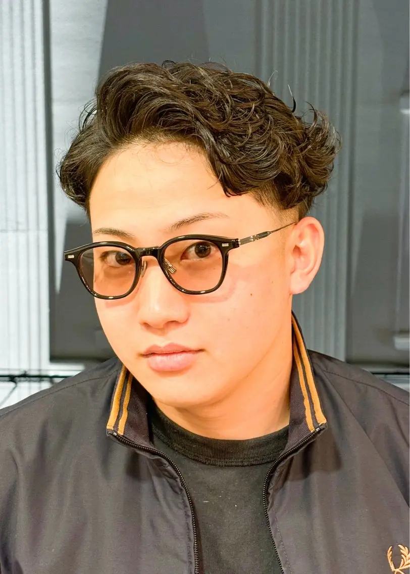 ショート パーマ メンズ メンズパーマ カット パーマ 三宮メンズカット ヨシイッキのヘアスタイル
