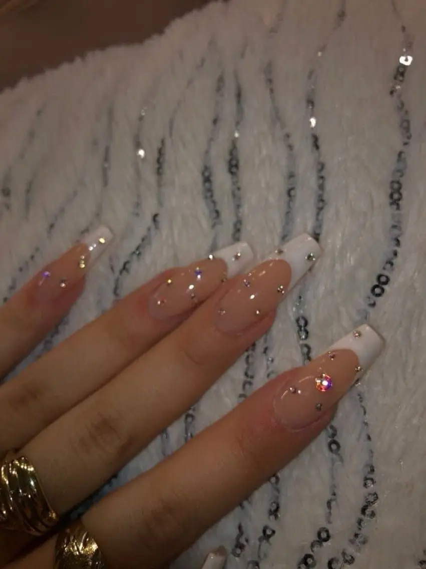 ネイル フレンチネイル ジェルネイル マグネットネイル 持ち込み ニュアンスネイル ハンドネイル Ribbonnail salonのネイルデザイン