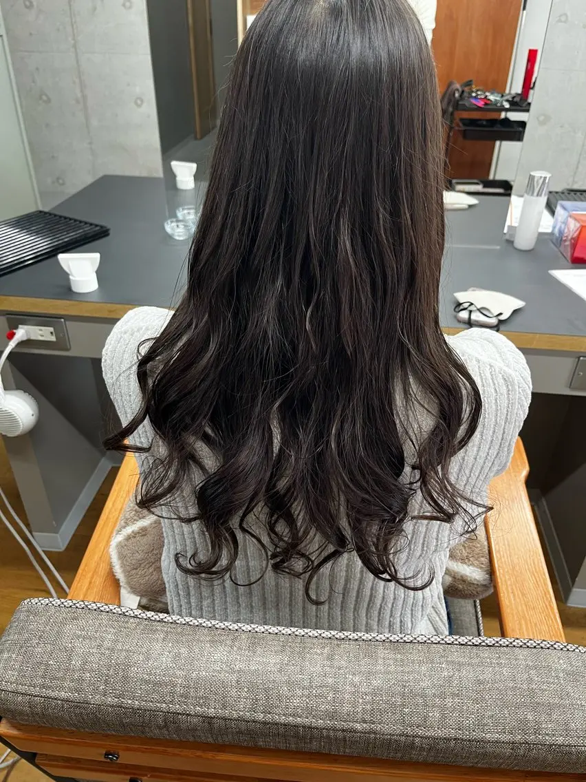 ロング パーマ SHIINA 香椎宮前店のヘアスタイル