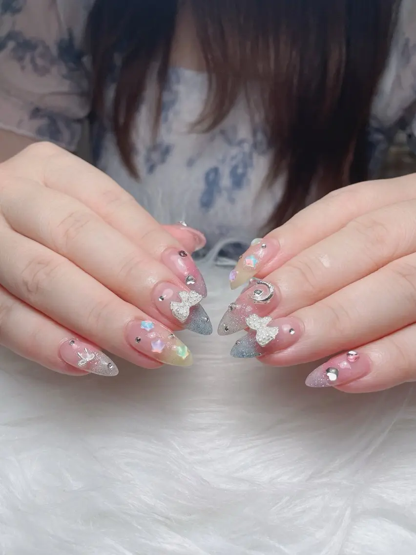 ネイル アートネイル オーロラネイル フレンチネイル ジェルネイル グラデーション Sora nail 長さ出し専門店のネイルデザイン
