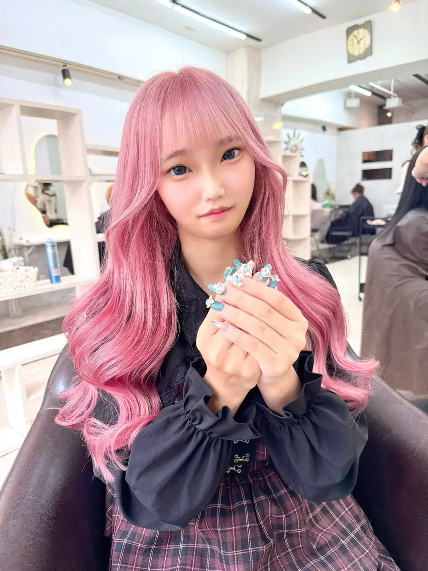 ロング エクステ 💓Yuri💓 ハイトーン/デザインのヘアスタイル