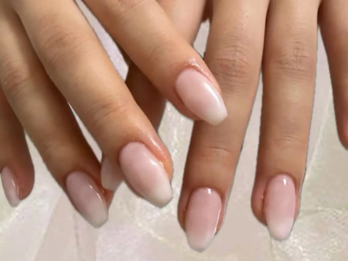 ネイル ハンドネイル Nailst AKINAのネイルデザイン