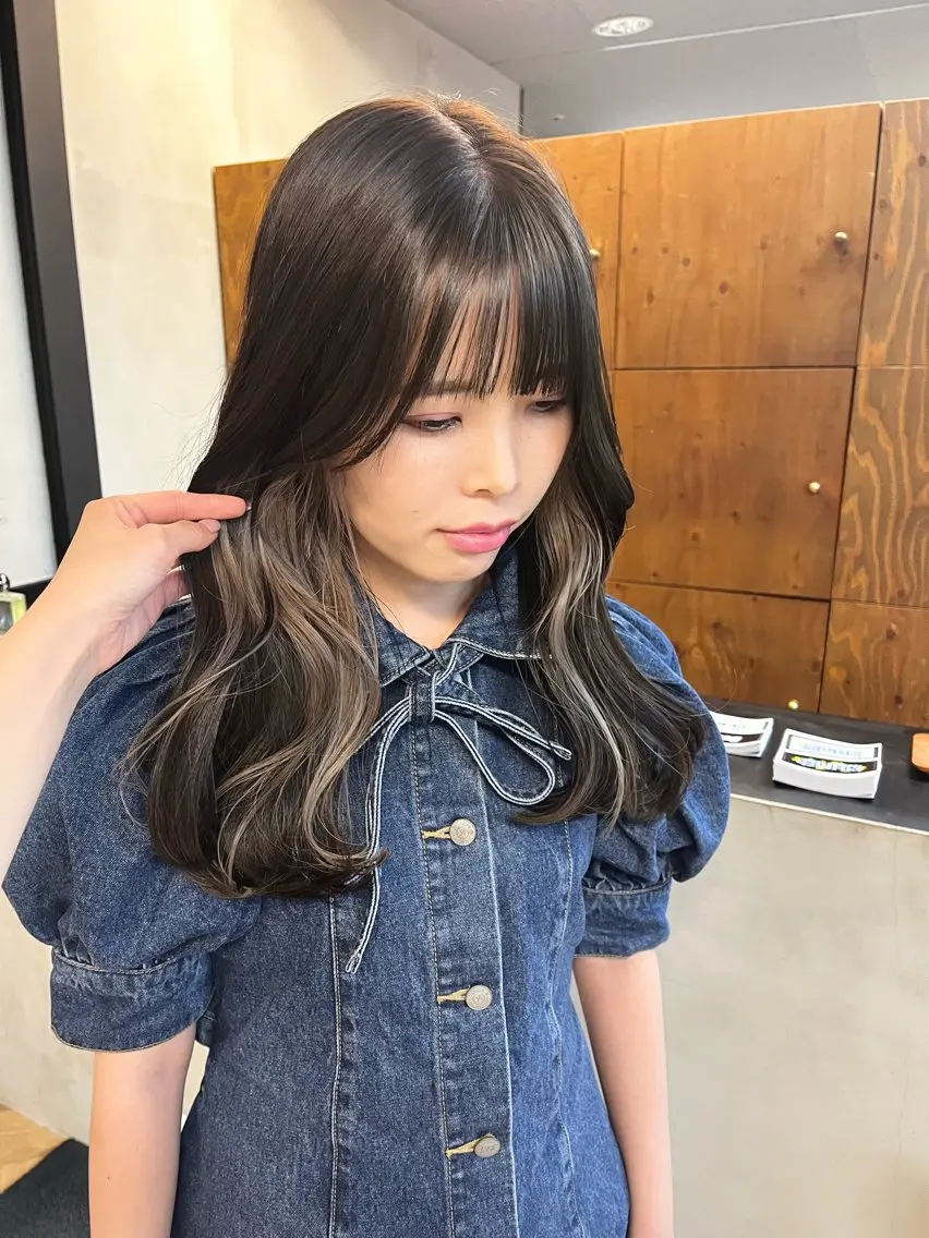 セミロング カラー ヘアアレンジ ブリーチ ena/ブリーチなし 透明感・レイヤー🎀のヘアスタイル