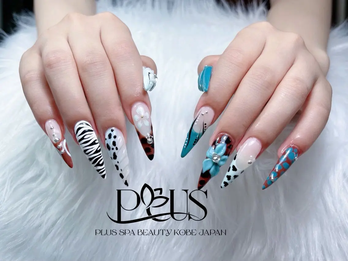 ネイル アートネイル フレンチネイル ジェルネイル ガラスフレンチ ニュアンスネイル ハンドネイル PLUSSPA ANHのネイルデザイン