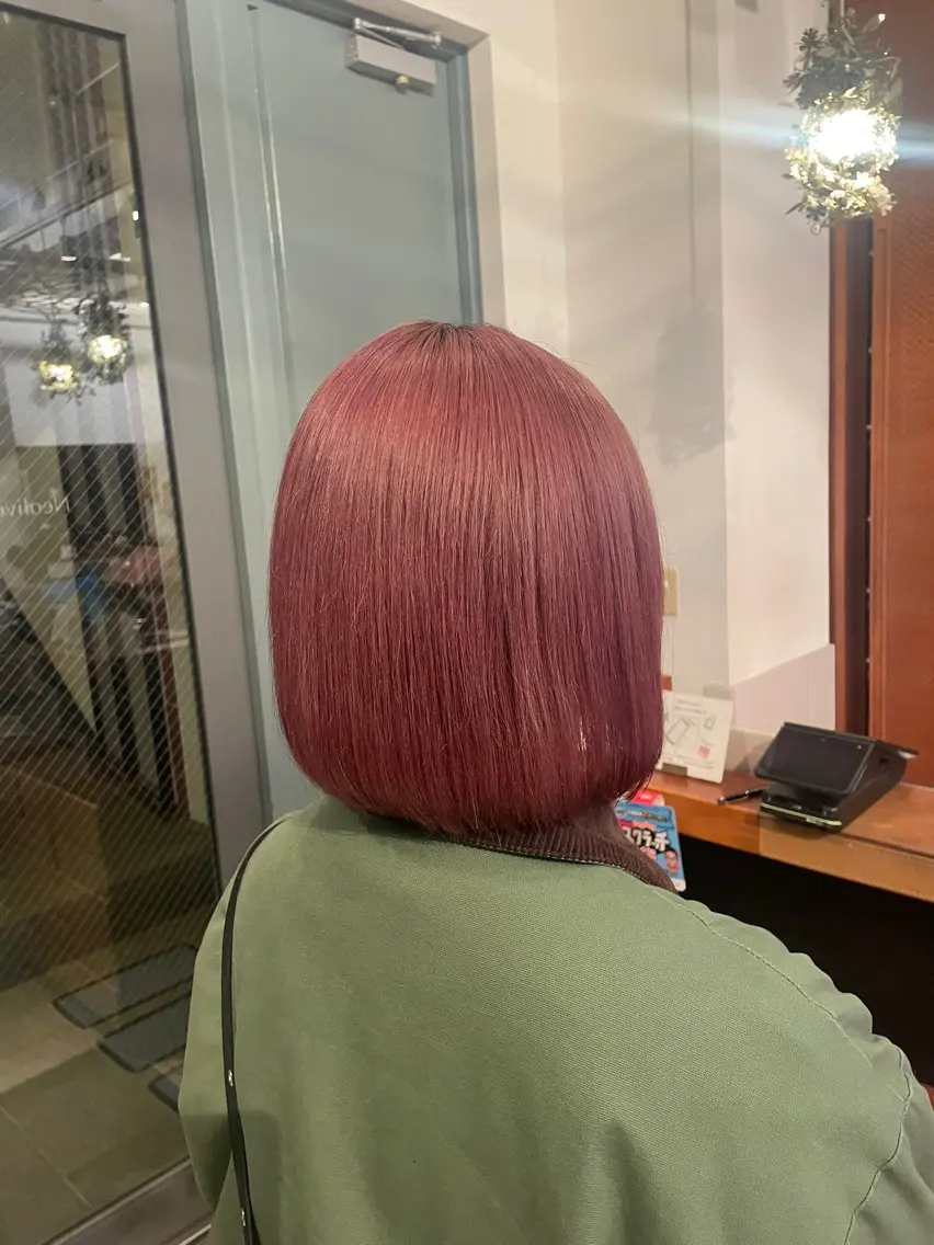 ミディアム CITY./ 鈴木ことはのヘアスタイル