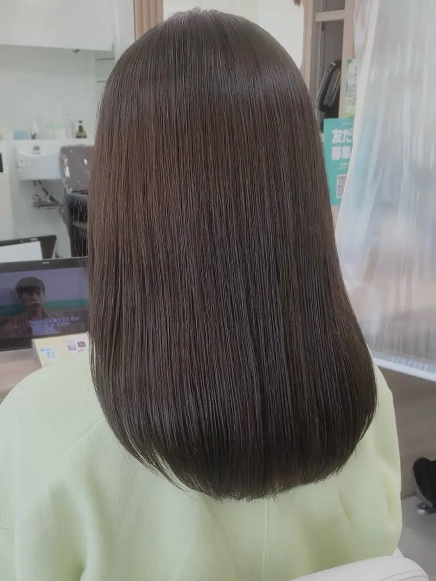 カラー ヘアカラー 井沼 吏央のヘアスタイル