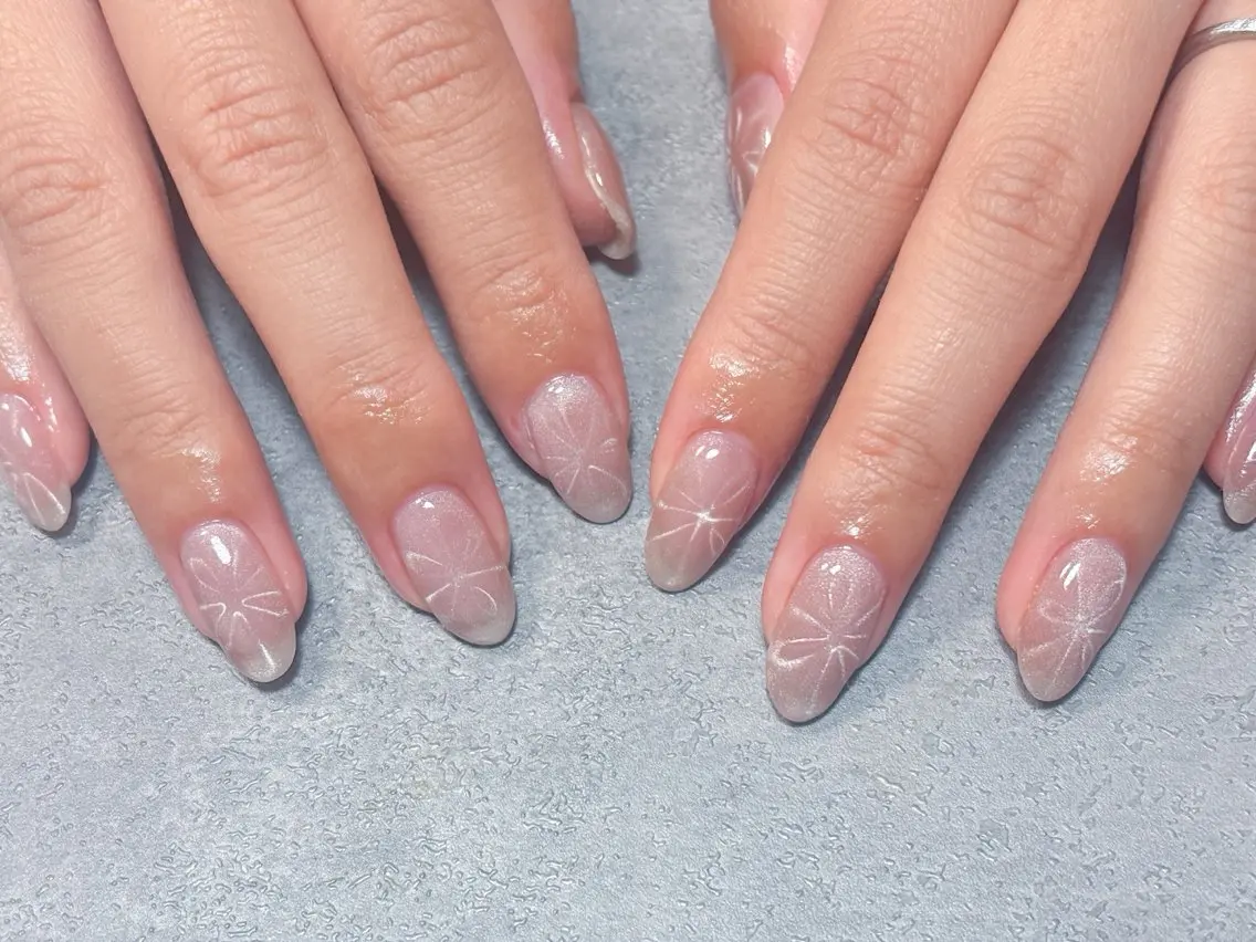 ネイル アートネイル ジェルネイル 韓国ネイル マグネットネイル パラジェル ハンドネイル ハンドケア 💫ゆか_ Nailartistのネイルデザイン