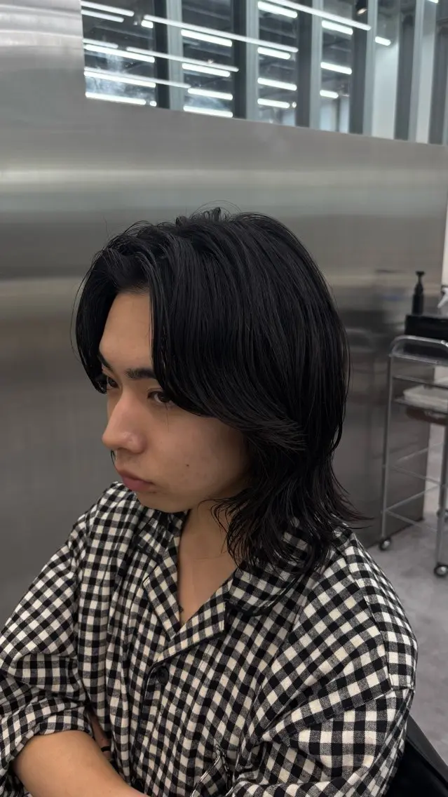 ミディアム パーマ ミディアムパーマ 顔周りカット fifth原宿 AiRi🧸のヘアスタイル