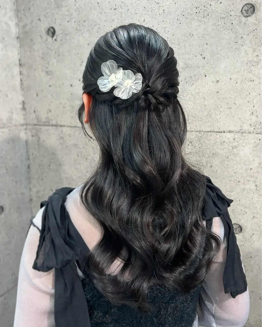 ヘアアレンジ ヘアセット ヘアメイク/髪質改善 🎀Moeri🎀のヘアスタイル