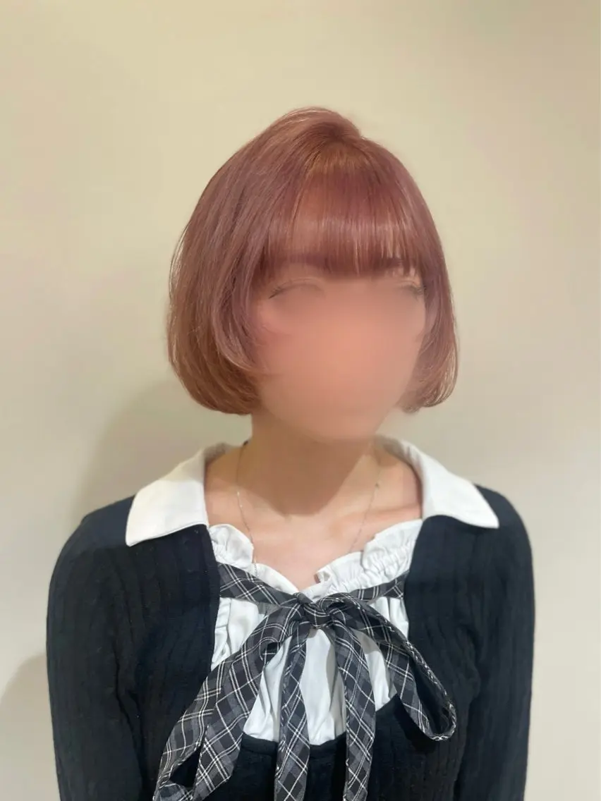 ショート ボブ 顔周りカット カット 高野 亜湖のヘアスタイル