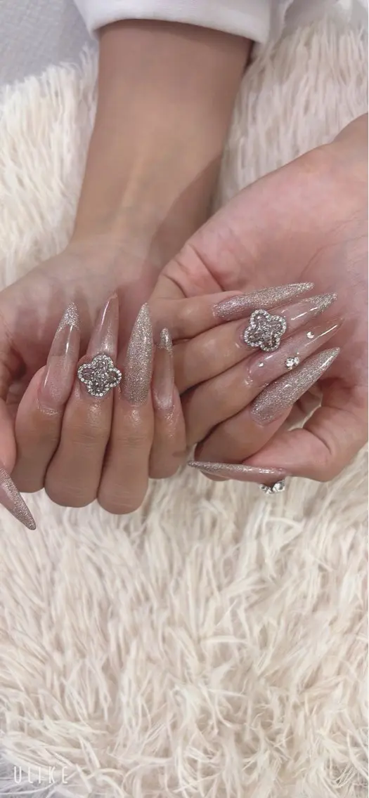 ネイル ハンドネイル RiLion💗 Risa🦋💜のネイルデザイン