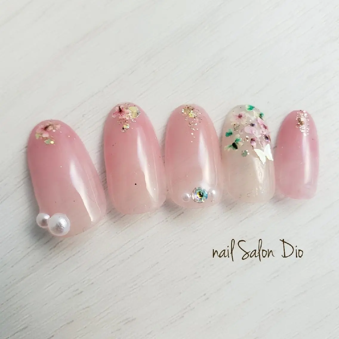 ネイル フラワーネイル Nail salon Dioのネイルデザイン