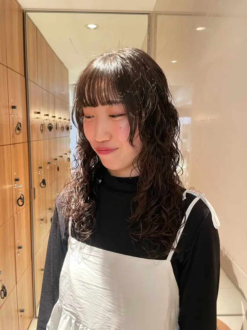 ロング パーマ パーマ レイヤー/縮毛矯正 🪄chihiroのヘアスタイル
