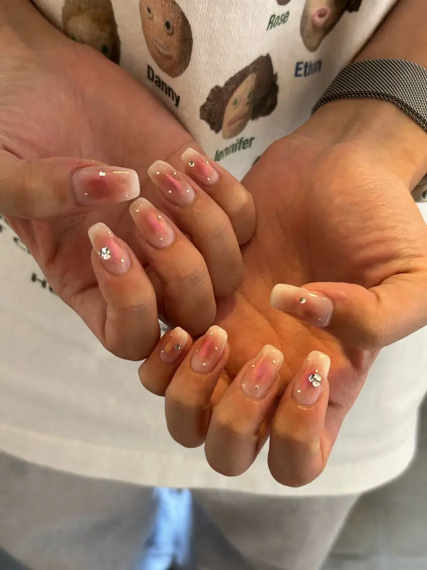 ネイル 持ち込み ハンドネイル Aimer Ciel エメシエル大宮ネイルのネイルデザイン