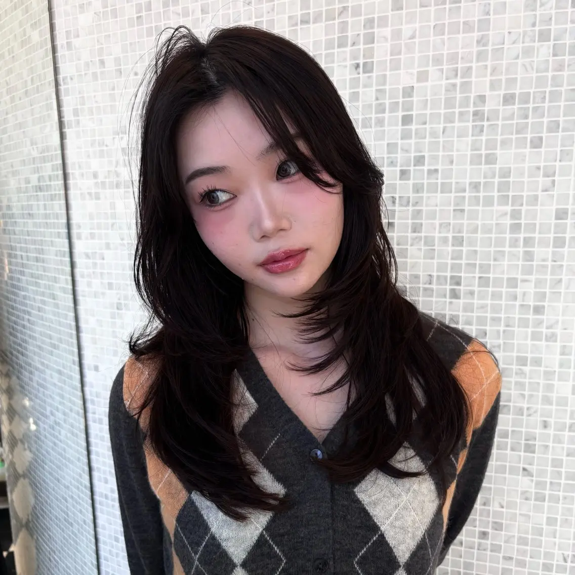セミロング レイヤーカット 似合わせカット 小顔カット 栄/レイヤーカット/ ベージュカラー/モモのヘアスタイル