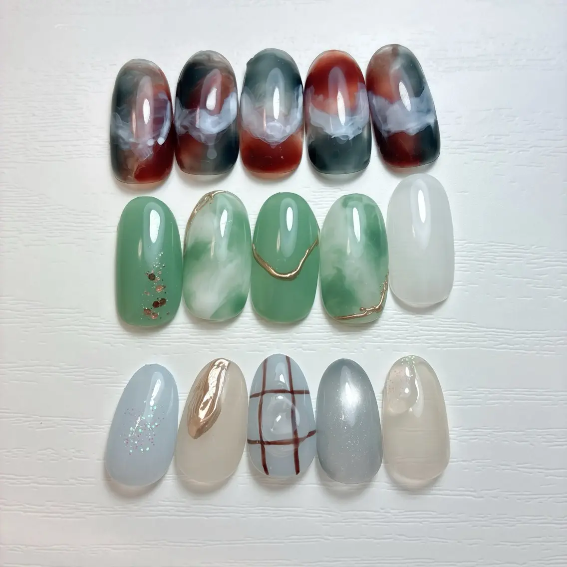 ネイル フットネイル 氷ネイル・うるうるネイル マグネットネイル ニュアンスネイル シンプルネイル ハンドネイル nail salon anoneのネイルデザイン